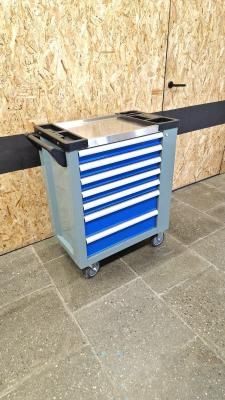 Тележка инструментальная с набором инструмента 255 предметов